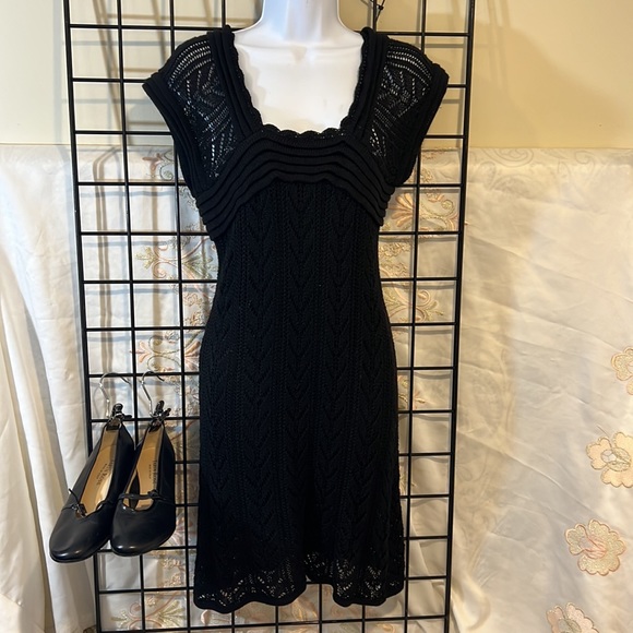 black prom dress and date